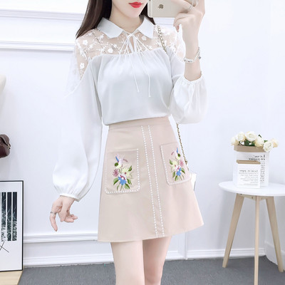 Kevadine pitspluusi ja tikandiga seeliku komplekt