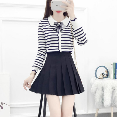 Naiste komplekt kahest osast - kampsun ja seelik