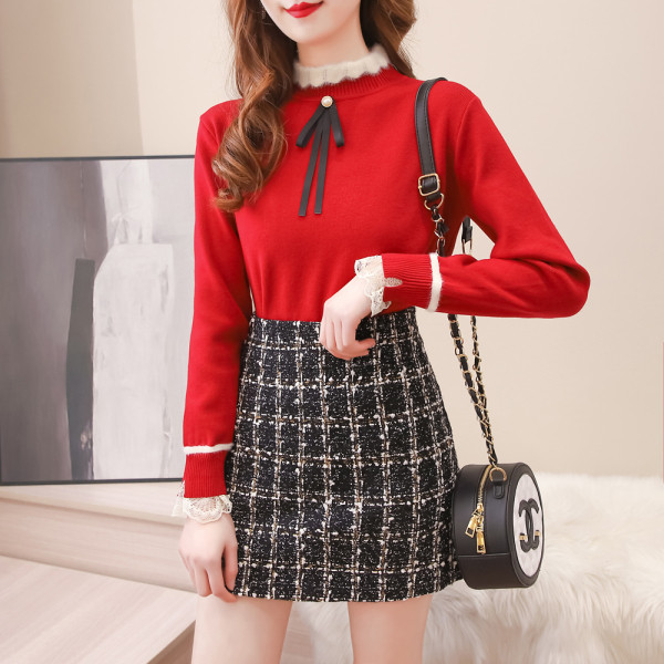 Ležerni set uskog džempera i suknje