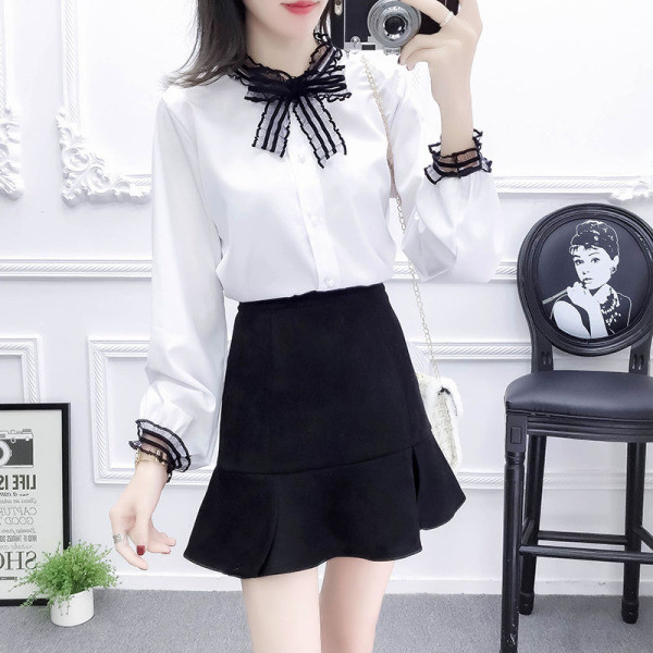 Модерен дамски комплект от риза с панделка  и пола