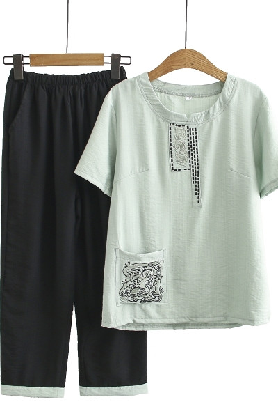 Naiste vabaaja komplekt tikandi ja taskuga