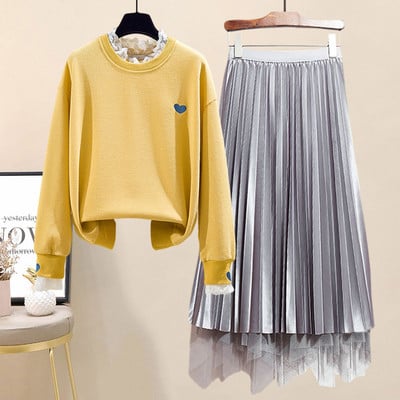 Moodne õhukese kampsuni ja plisseeritud seeliku komplekt