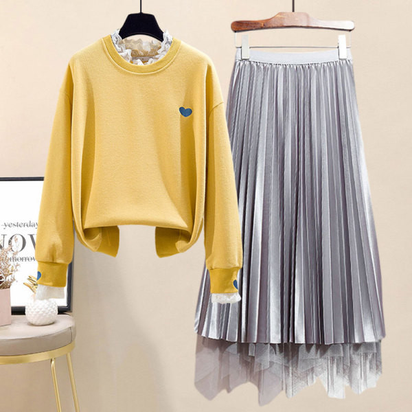 Moodne õhukese kampsuni ja plisseeritud seeliku komplekt