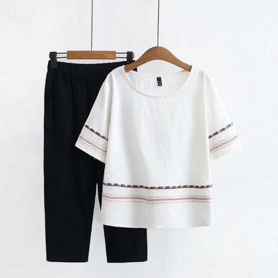 Moodne naiste komplekt tikandi ja ovaalse kaelusega