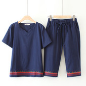 Naiste komplekt lipsude ja elastse vöökohaga