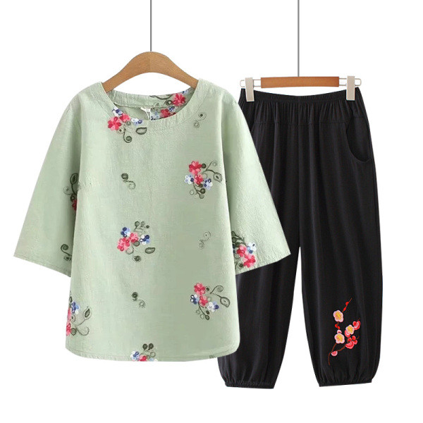 Naiste vabaaja komplekt tikandiga