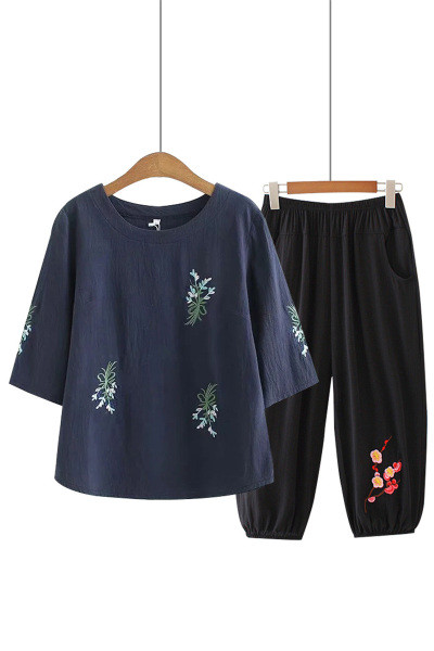 Kolmes värvitoonis tikandiga igapäevane naiste komplekt