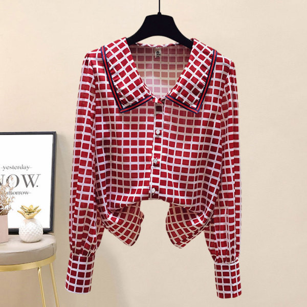 Naiste vabaaja komplekt ruudulisest särgist ja elastsetest teksadest