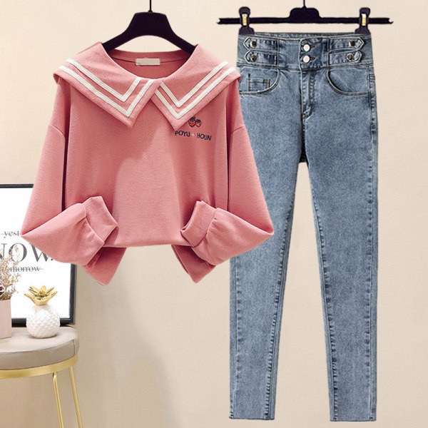 Uue mudeli naiste tikandiga pluusikomplekt ja teksad