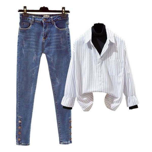 Дамски комплект от дънки и риза