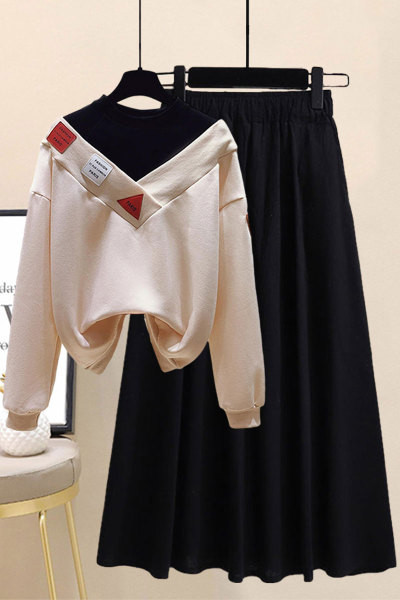 Naiste vabaaja komplekt dressipluusi ja väljalõigatud seelikuga