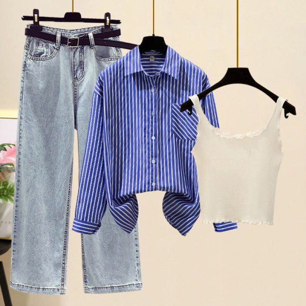 Naiste päevakomplekt – kolmes osas