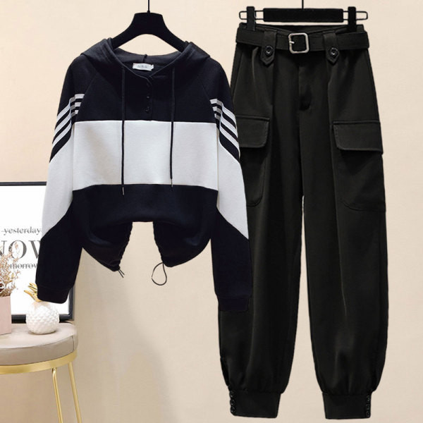 Sportlik igapäevane dressipluusi ja pükste komplekt