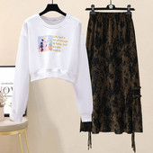 Naiste kõrge vöökohaga pluusi ja seeliku komplekt