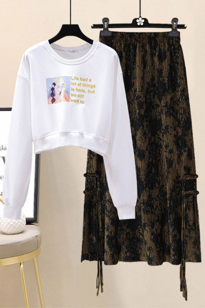 Naiste kõrge vöökohaga pluusi ja seeliku komplekt