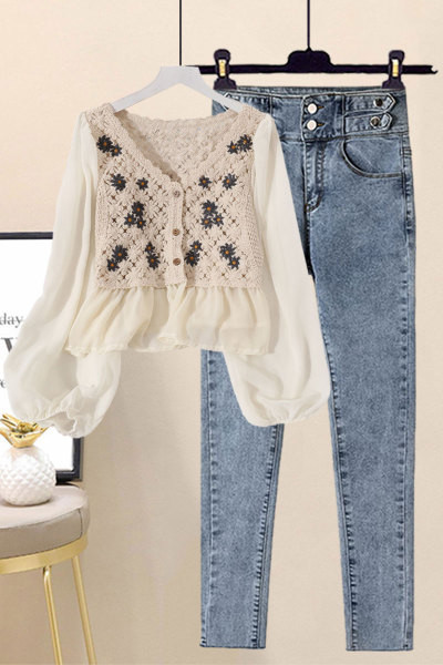 Moodne tikandiga särgikomplekt ja pikad teksad