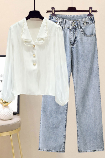 Комплект от риза в бял цвят с перли и дънки