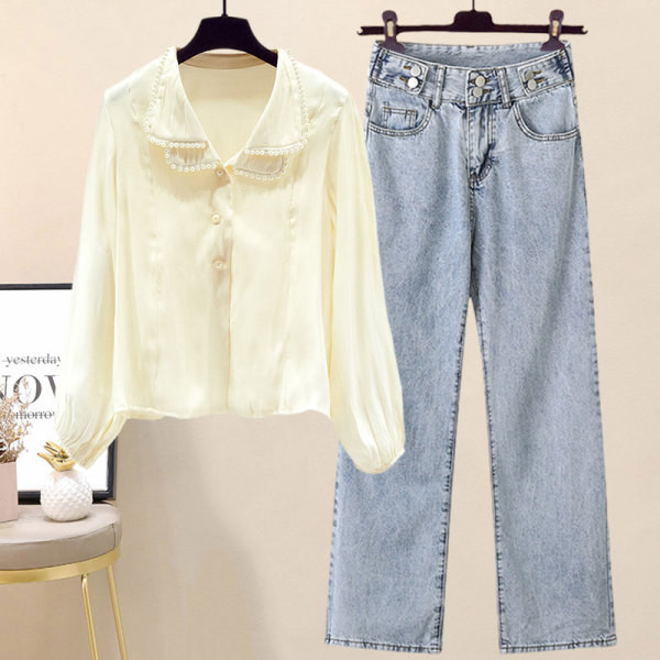 Комплект от риза в бял цвят с перли и дънки