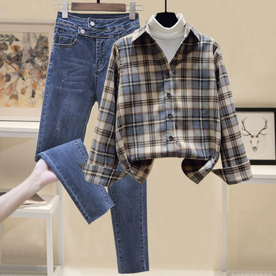 Ежедневен дамски комплект от дънки и карирана риза