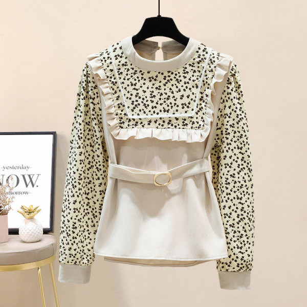 Пролетен сет - блуза от тънко плетиво с къдри и дънки