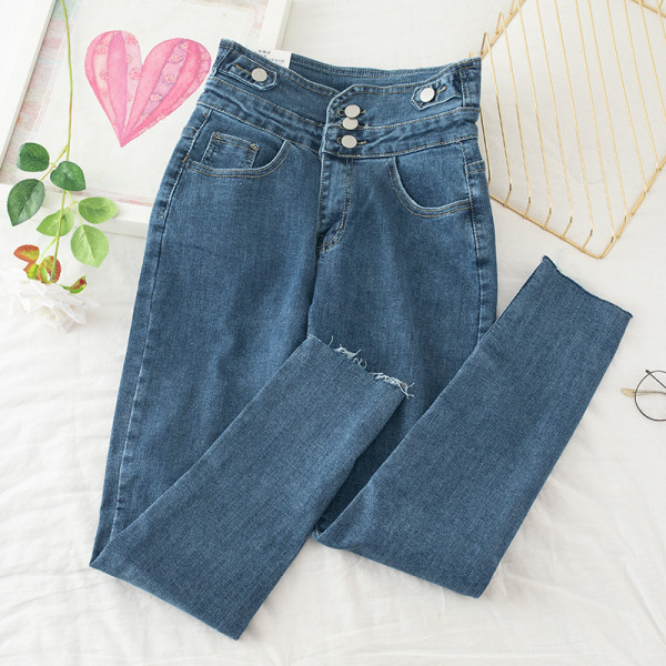 Moodsad kõrge vöökohaga naiste teksad