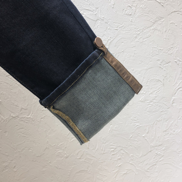 Naiste moodsad sinised kõrge vöökohaga teksad