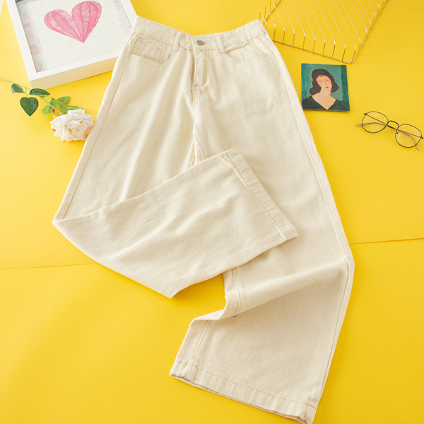 Γυναικεία τζιν ίσιο μοντέλο με ψηλή μέση