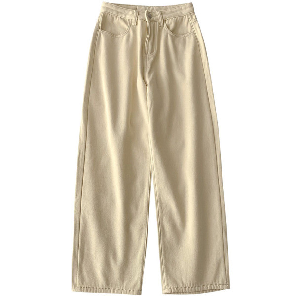 Novi model ženskih traperica u bež boji