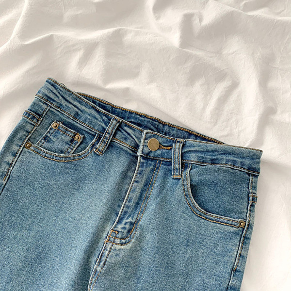 Praegused naiste teksad Slim mudel