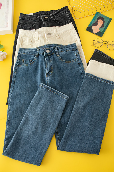 Модерен дамски панталон от деним и висока талия