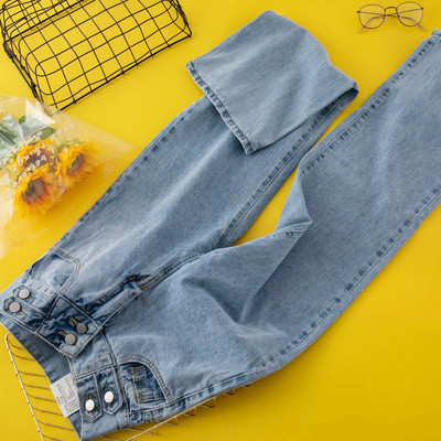 Ρετρό μοντέλο γυναικεία μακριά τζιν με ψηλή μέση