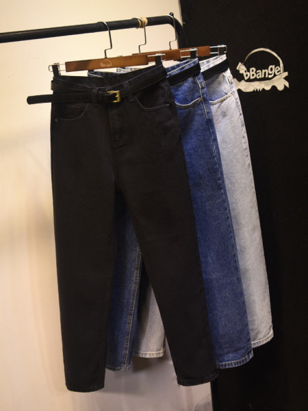 Γυναικεία τζιν φαρδύ  μοντέλο με ψηλή μέση 