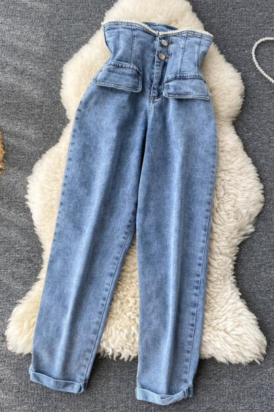 Laiad kõrge vöökohaga naiste teksad