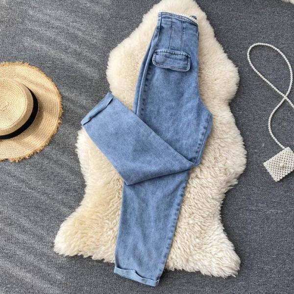 Laiad kõrge vöökohaga naiste teksad