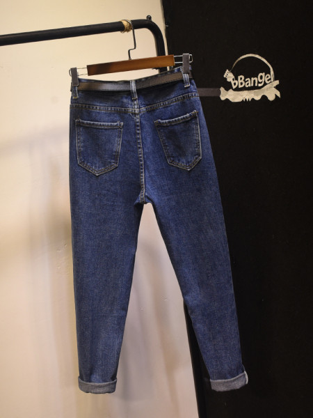 Νέο μοντέλο γυναικείας φαρδιά τζιν με ψηλή μέση