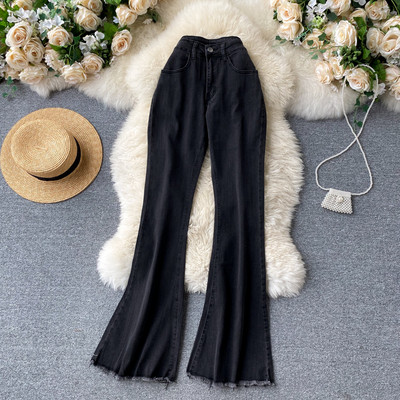 Charlestoni naiste pikad teksad