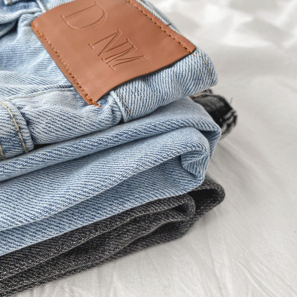 Kahes värvitoonis vabaaja naiste laiad teksad