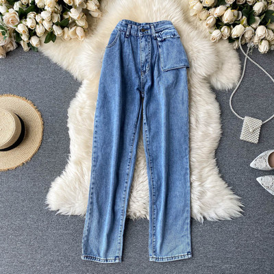 Retro mudeliga naiste pikad taskuga teksad