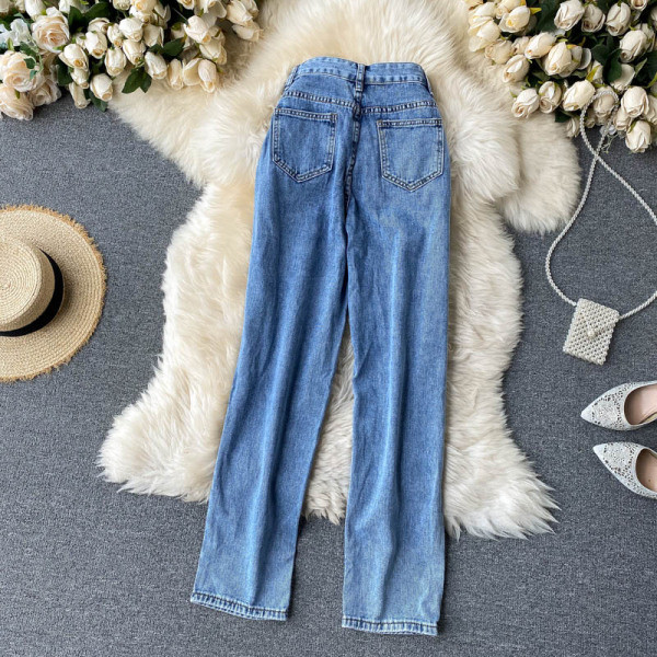 Retro mudeliga naiste pikad taskuga teksad