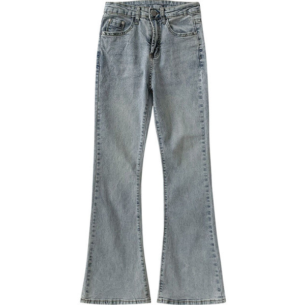 Μοντέρνα γυναικεία τζιν τύπου 