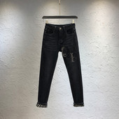 Дамски дънки в черен цвят с джоб и висока талия