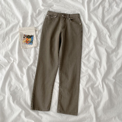 Νέο μοντέλο γυναικεία τζιν με τσέπες