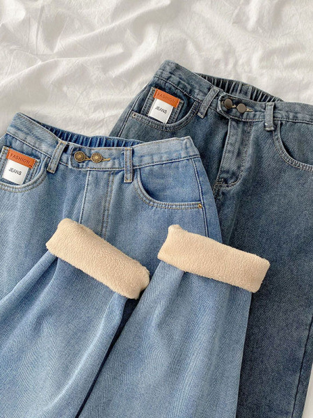 Ženske zimske traperice s toplom postavom