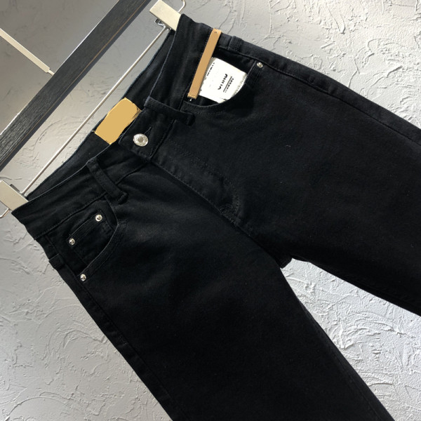 Дамски дънки - Slim модел в черен цвят 