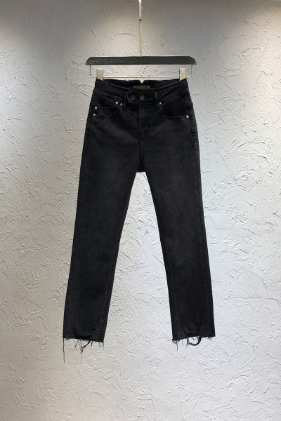 Γυναικεία casual τζιν με σκισμένο σχέδιο και τσέπες σε μαύρο χρώμα