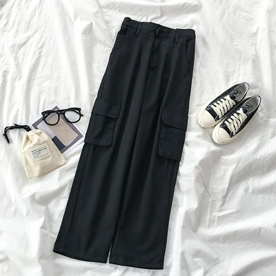 Γυναικεία φαρδιά τζιν με τσέπες