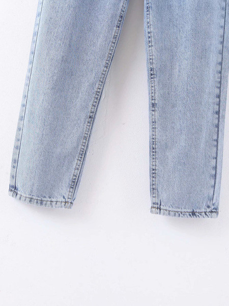 Sirge mudeli teksapüksid vööga mitmes värvitoonis