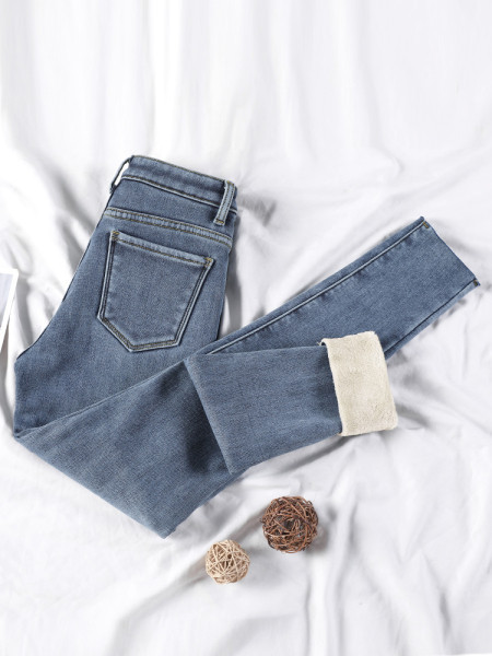 Naiste vabaaja teksad kõrge vöökoha ja mitmes värvitoonis taskuga