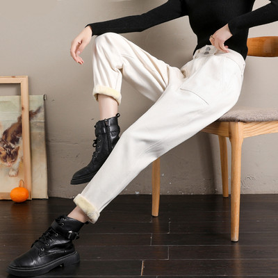 Γυναικεία φαρδιά τζιν σε λευκό και μαύρο χρώμα