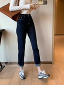 Moodsad tumesinised naiste teksad